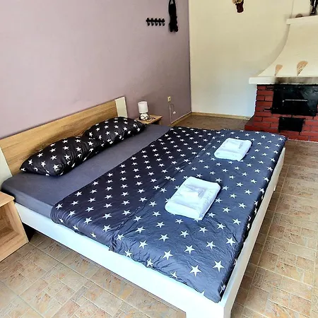 Gostinjska kuća 4 *