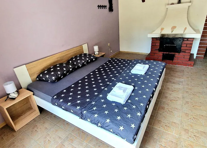 Gostinjska kuća 4 *